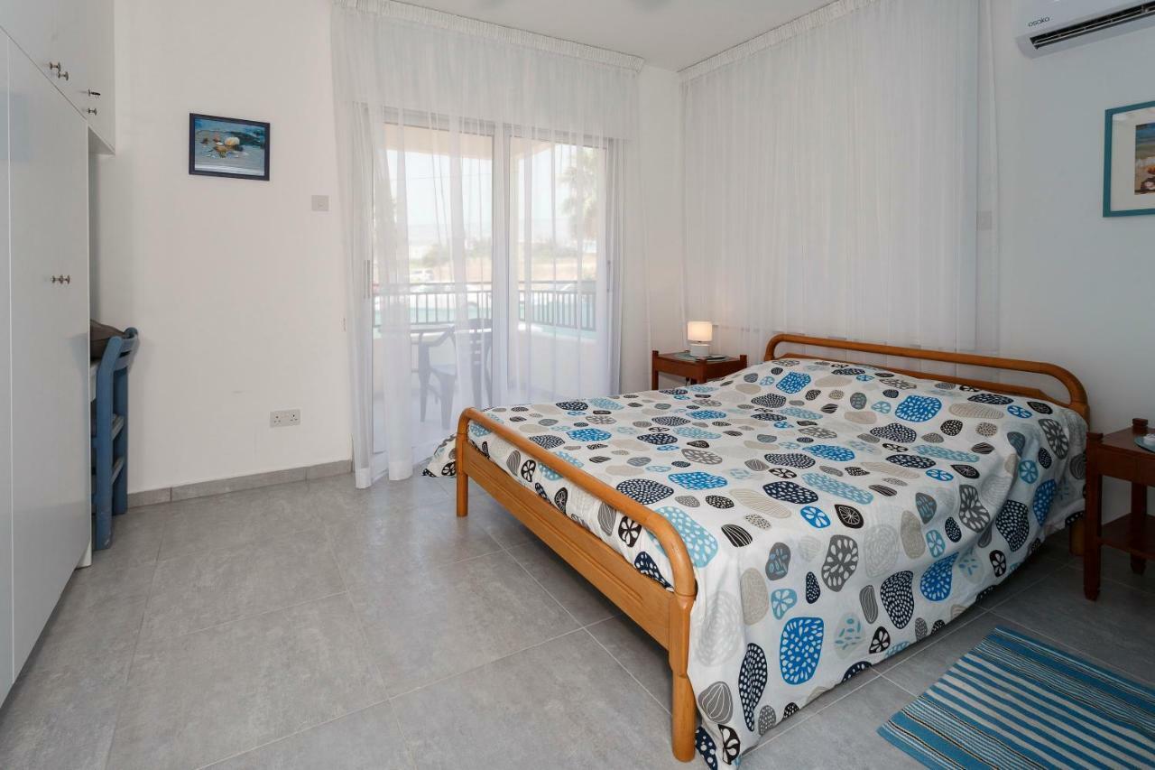 Coral Bay Sea Breeze Apartments - 3 Bedroom Apartment Pegeia Eksteriør billede