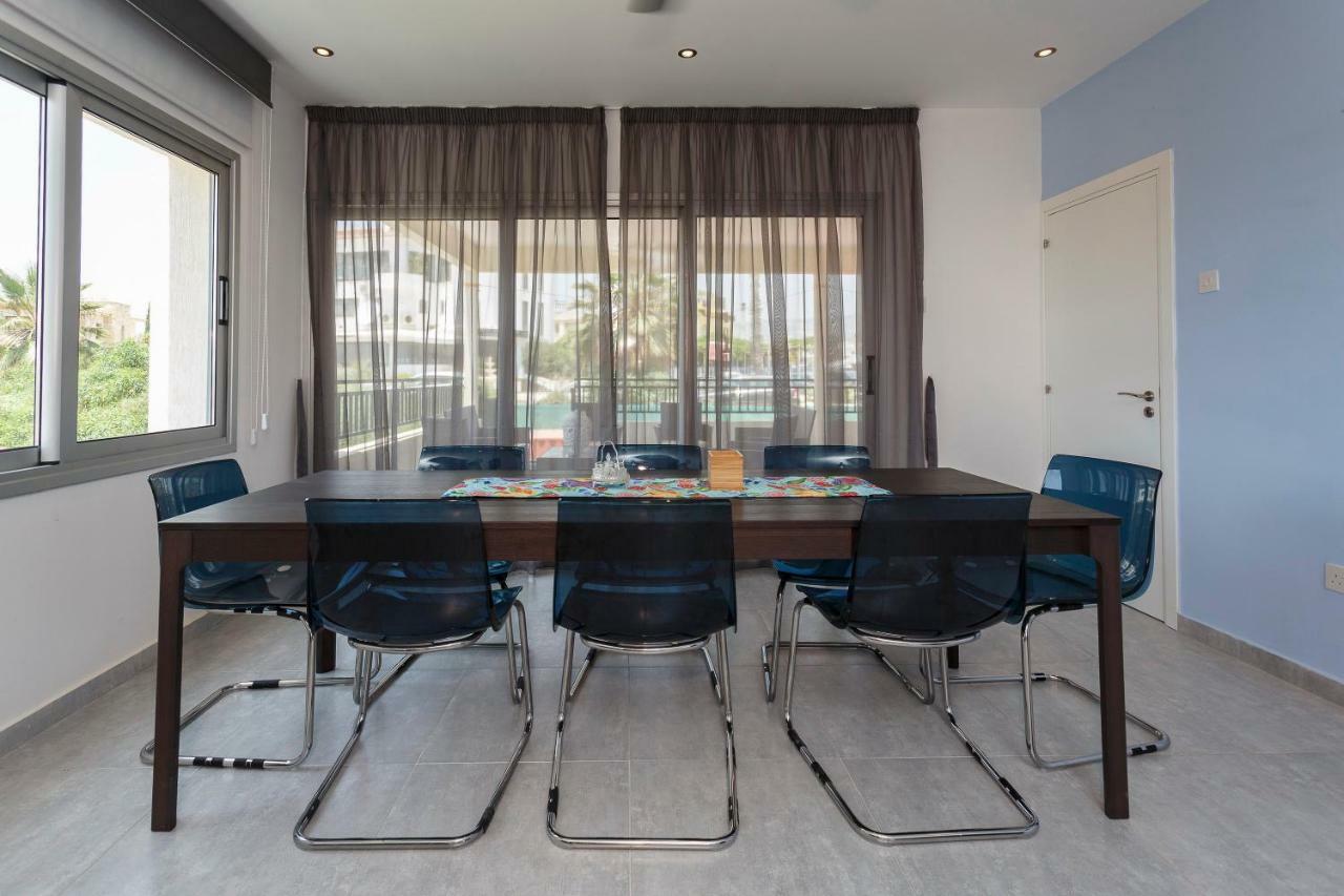 Coral Bay Sea Breeze Apartments - 3 Bedroom Apartment Pegeia Eksteriør billede